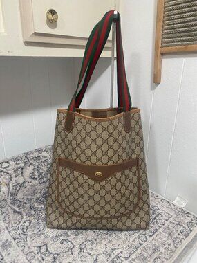 Gucci GG Canvas Tote Bag With Brown Leather Trim & Red/Green Straps